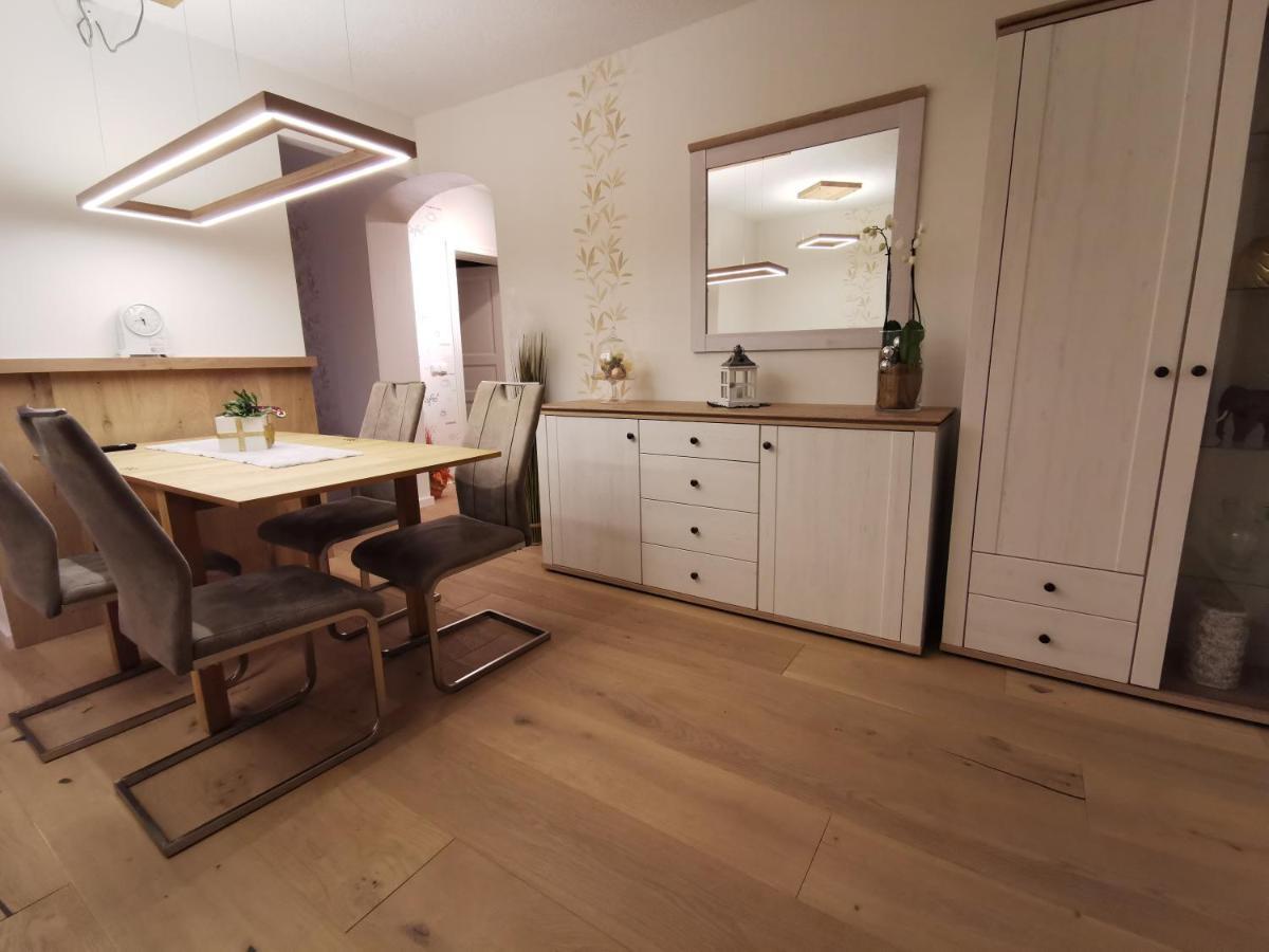 Ferienwohnung Und Pension Guertler Mohlsdorf Екстер'єр фото