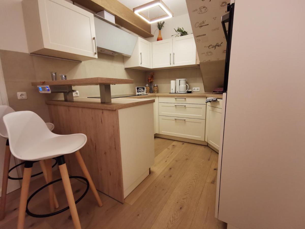 Ferienwohnung Und Pension Guertler Mohlsdorf Екстер'єр фото